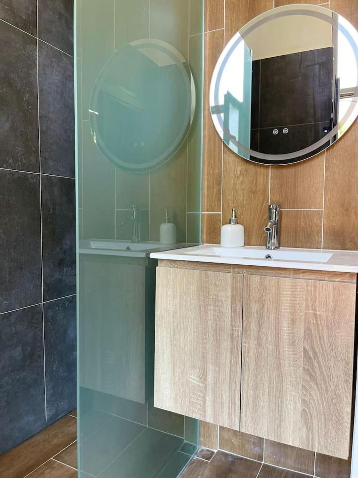 דורס Central Charming Studio Old Town מראה חיצוני תמונה