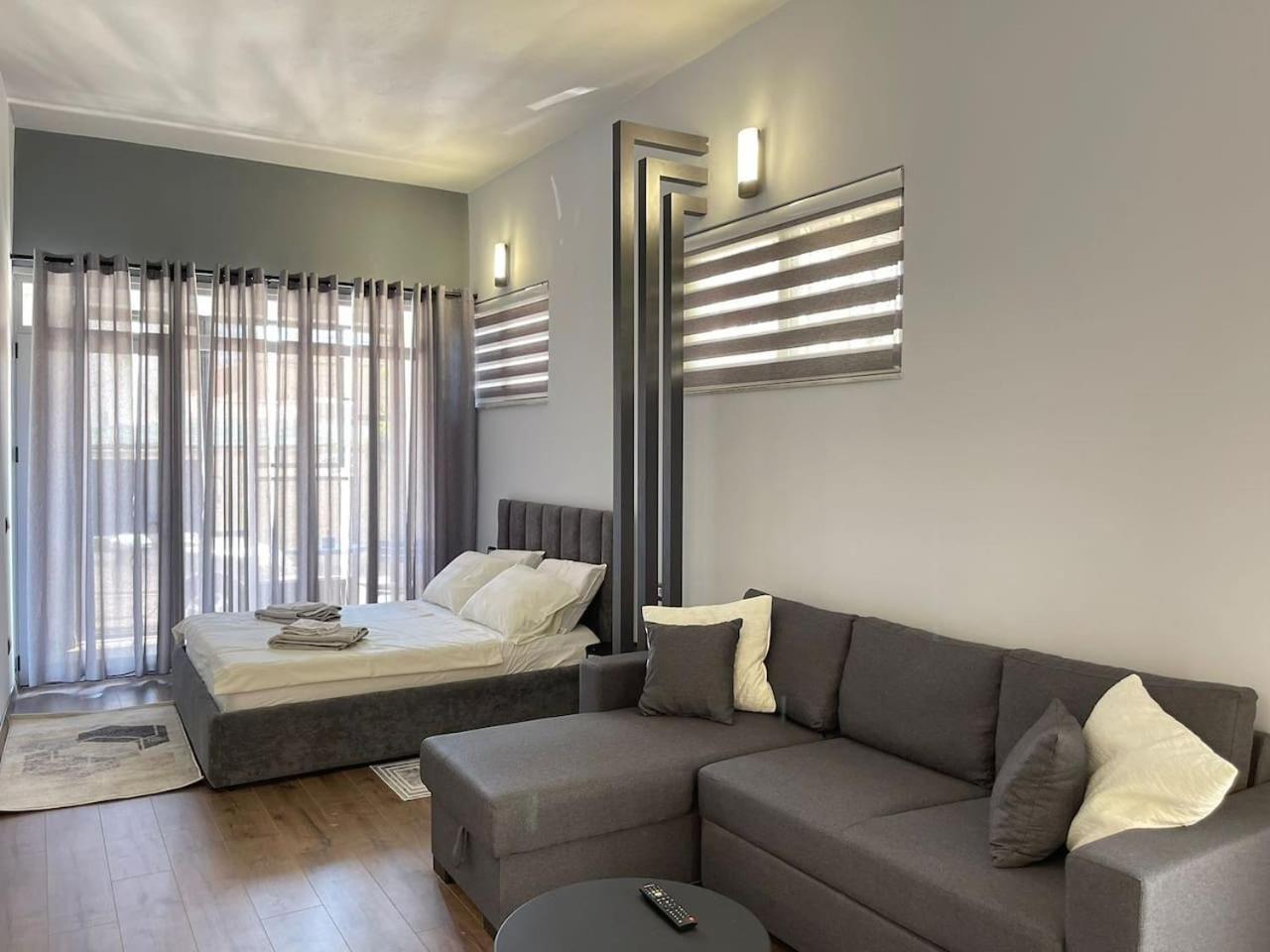 דורס Central Charming Studio Old Town מראה חיצוני תמונה