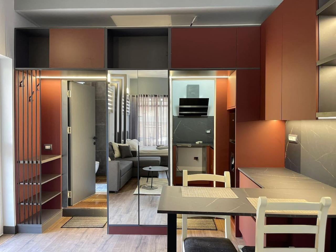 דורס Central Charming Studio Old Town מראה חיצוני תמונה